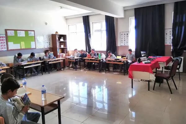HALFETİ ANADOLU İMAM HATİP LİSESİ - Resim 7