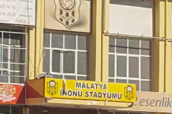 Malatya İnönü Stadyumu - Resim 11