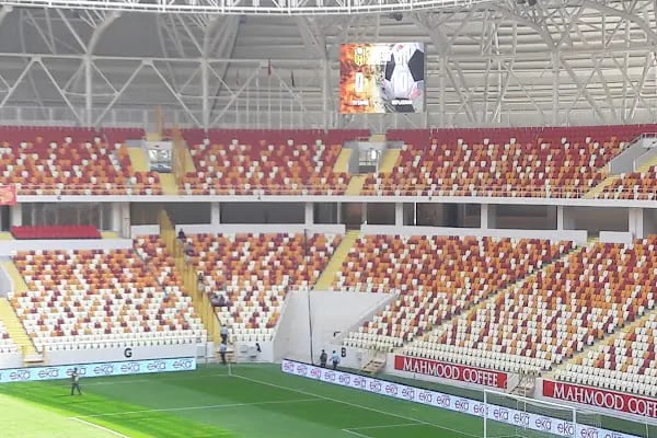 Malatya İnönü Stadyumu - Resim 2