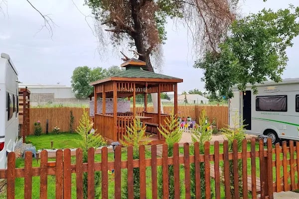 Mimoza Karavan Park - Resim 5