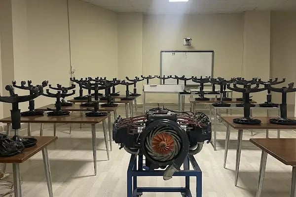 Marmara Havacılık ve Teknoloji Koleji Diyarbakır - Resim 12