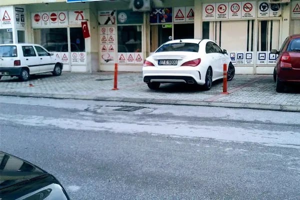 Mutlu Sürücü Kursu - Resim 2