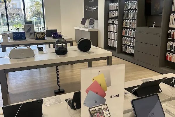 Gürgençler Oasis AVM, Bodrum - Apple Authorized Reseller - Resim 13