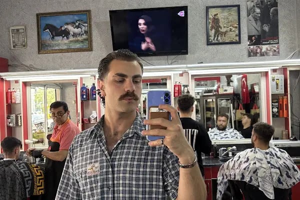 Mert Erkek Kuaförü Mehmet Yücel - Resim 16