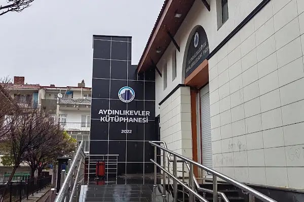 Aydınlıkevler Kütüphanesi - Resim 14