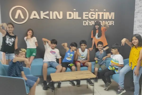 Akın Dil Eğitim Merkezi Diyarbakır Şubesi - Resim 16