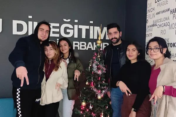 Akın Dil Eğitim Merkezi Diyarbakır Şubesi - Resim 10