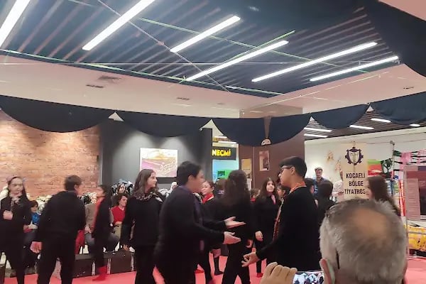 Kocaeli Bölge Tiyatrosu - Resim 10