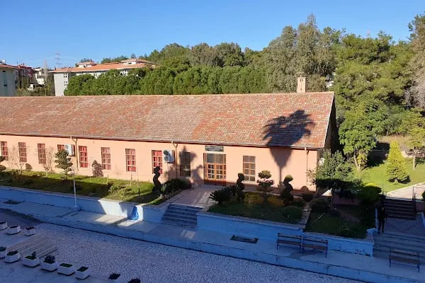 Aksu Fen Lisesi - Resim 2