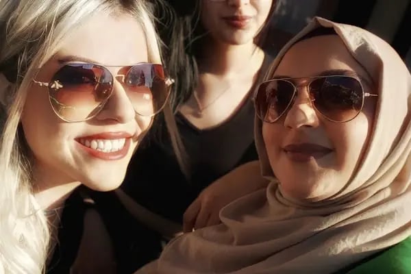 Gizem Badem, Uzman Psikolog, Hipnoterapist, Psikoterapist, EMDR ve Flash Terapi, BDT, ADDT, Aile Danışmanı, Kim Psikoloji - Resim 13