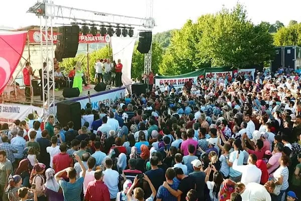 Life Produksiyon Ses Sahne Isik.. - Resim 1