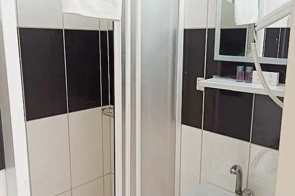 Konak Hotel Kaleiçi - Resim 4