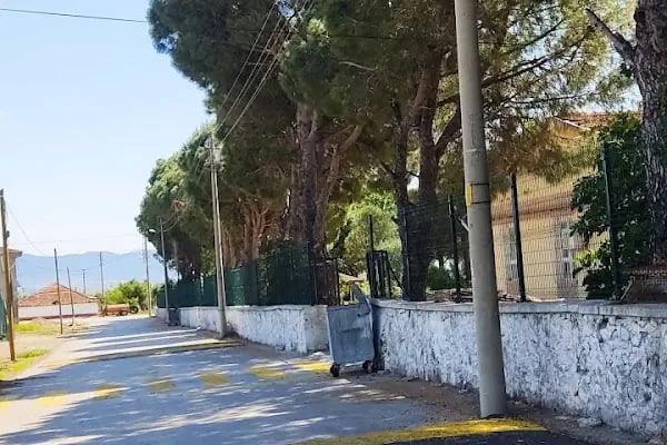 Bergama Göçbeyli Çok Programlı Lisesi - Resim 2
