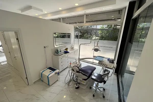 ASYA DENTAL AĞIZ VE DİŞ SAĞLIĞI POLİKLİNİĞİ - Resim 6