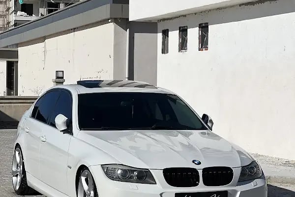 Route 44 Self Servis Araç Yıkama İstasyonu - Resim 6