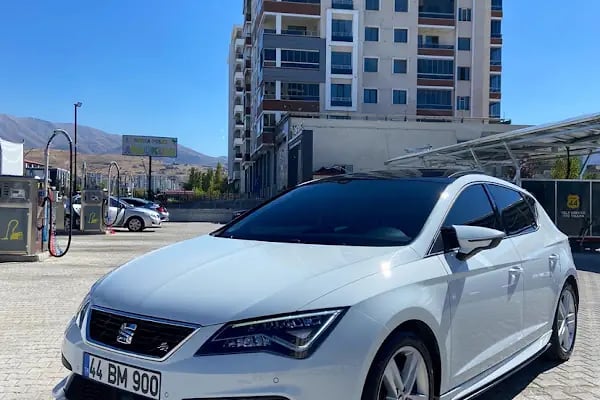 Route 44 Self Servis Araç Yıkama İstasyonu - Resim 13