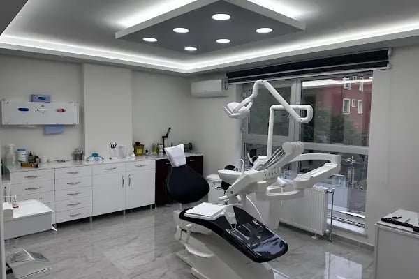 Akgün Dent Ağız Diş Sağlığı Polikliniği - Resim 7