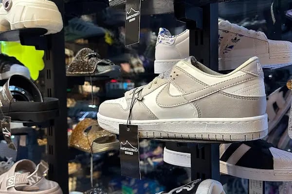 Aristocrat Shoes and Bag Store Ayakkabı ve Çanta Mağazası - Resim 5