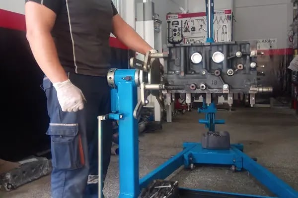 Oto dinamik tamir ve bakım servisi DYNAMİC CAR SERVİCE - Resim 2