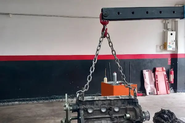 Oto dinamik tamir ve bakım servisi DYNAMİC CAR SERVİCE - Resim 10