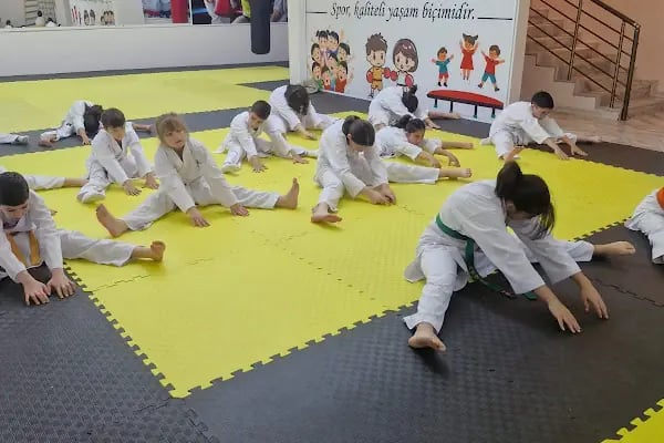 Radiant Sports Academy - Resim 9