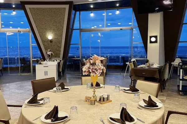 Karamıch Cafe&amp;Restaurant - Resim 6