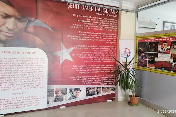 FİNİKE ŞEHİT ÖMER HALİSDEMİR İMAM HATİP ORTAOKULU - Resim 20