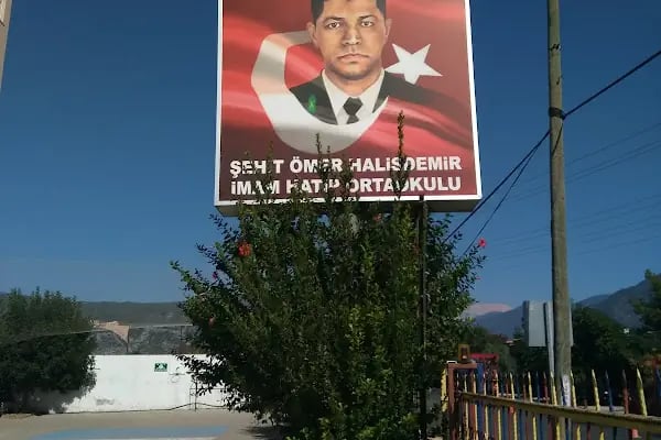 FİNİKE ŞEHİT ÖMER HALİSDEMİR İMAM HATİP ORTAOKULU - Resim 16