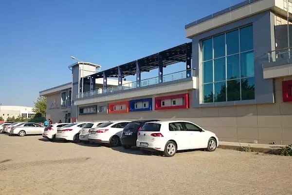 İnönü Üniversitesi Olimpik Açık Yüzme Havuzu - Resim 7