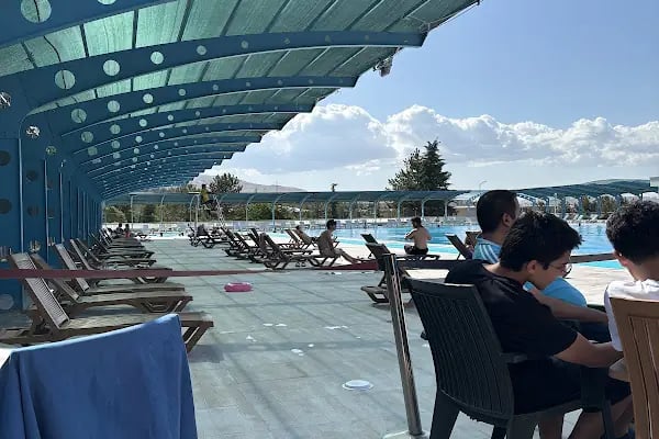 İnönü Üniversitesi Olimpik Açık Yüzme Havuzu - Resim 5