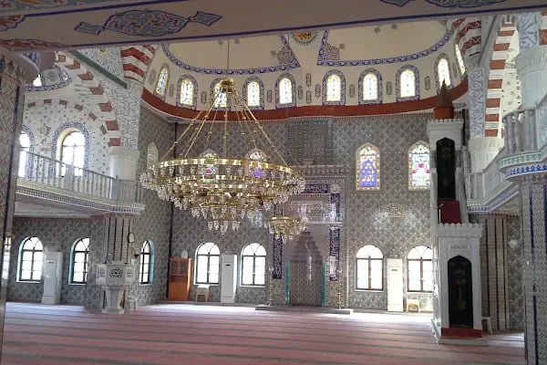 Yusuf Ziya Cami - Resim 10