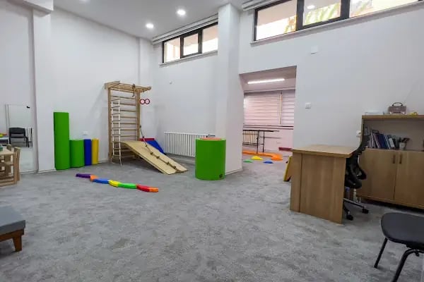 Özel Akçaabat Alp Özel Eğitim ve Rehabilitasyon Merkezi - Resim 13