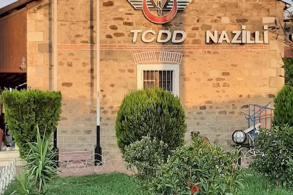 Nazilli Tren İstasyonu - Resim 4