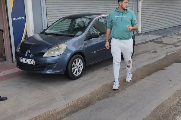 Özgür Oto Servis - Resim 4
