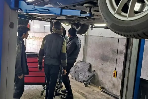 Özgür Oto Servis - Resim 7
