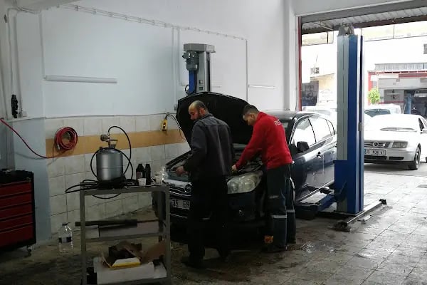 Özgür Oto Servis - Resim 2