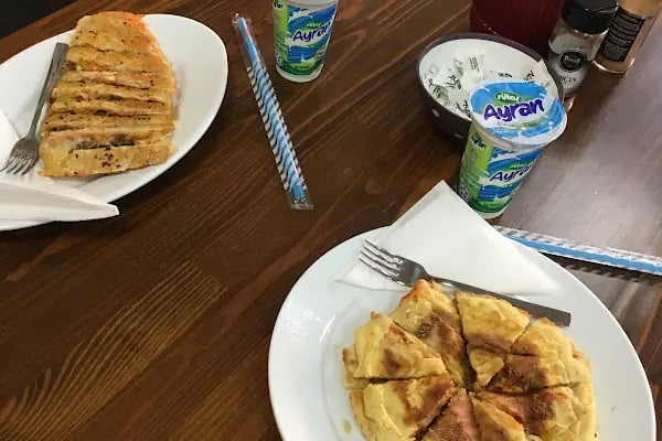 Bey Cafe - Resim 4