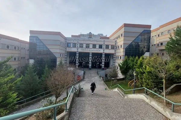 Kocaeli Üniversitesi - Resim 5