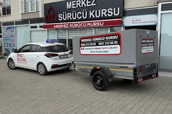 Özel Merkez Motorlu Taşıt Sürücüleri Kursu - Resim 4