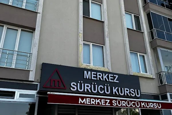 Özel Merkez Motorlu Taşıt Sürücüleri Kursu - Resim 9