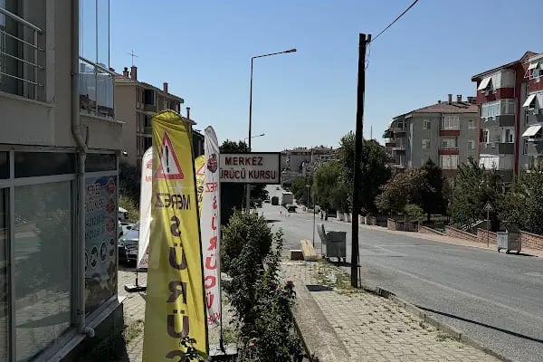 Özel Merkez Motorlu Taşıt Sürücüleri Kursu - Resim 7