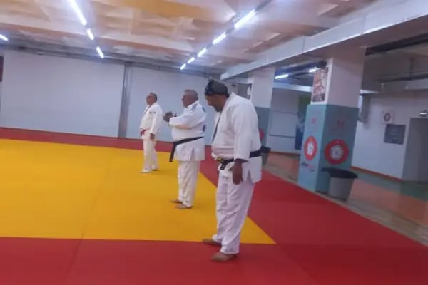 FREE FİGHT KRAVMAGA ACADEMY - Resim 10