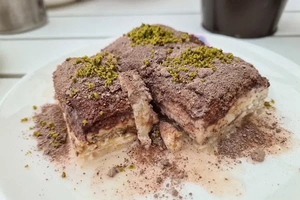 Alaçatı Muhalebicisi Balıkesir Avlu AVM - Resim 2