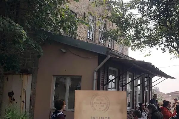 İstinye Taksiarhi Rum Ortodoks Kilisesi Vakfı - Resim 8