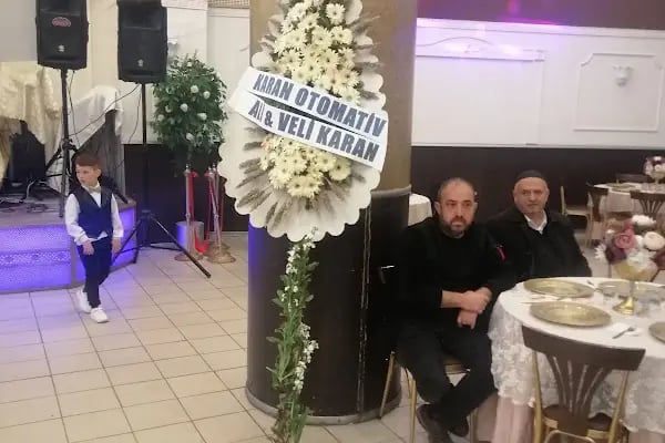 Esenler - Bizim çiçek evi - Resim 3