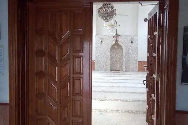 Vahdet Cami - Resim 8