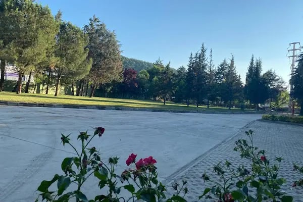 Kocaeli Sağlık ve Teknoloji Üniversitesi - Resim 12