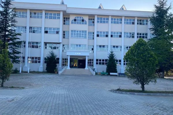 Kocaeli Sağlık ve Teknoloji Üniversitesi - Resim 1