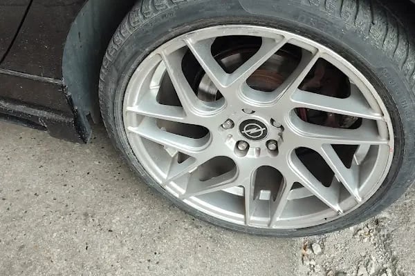 Altınordu Oto Lastik, Tamir, Jant ve Akü - Resim 18