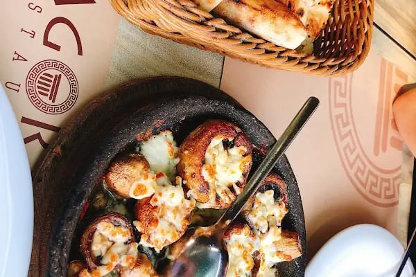 Agora Restaurant - Resim 3